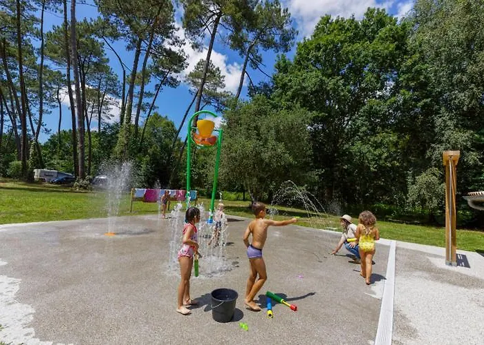 招待所 D'hotes La Teouleyre