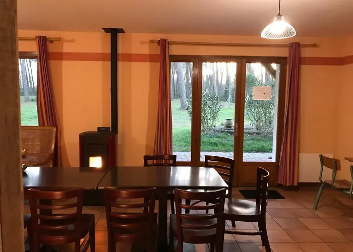 招待所 D'hotes La Teouleyre